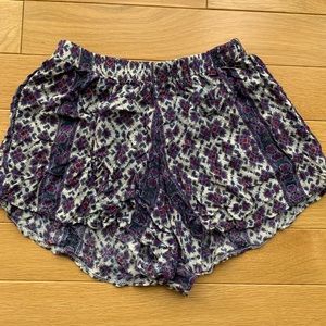 Brandy Melville Cloth Shorts